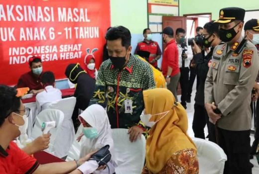 Vaksin Anak 6-11 Tahun Dimulai di Wonosobo, Bupati Beri Pesan Ini - GenPI.co JATENG