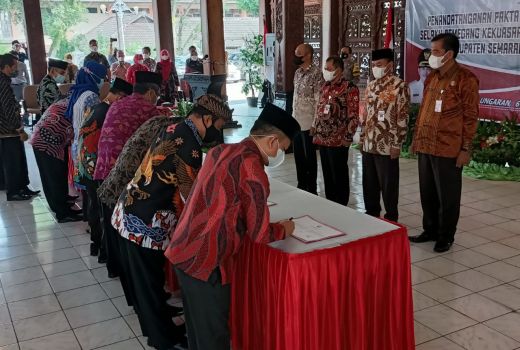 Wahai Kades di Kabupaten Semarang Kelola Dana Desa Sesuai Aturan! - GenPI.co JATENG