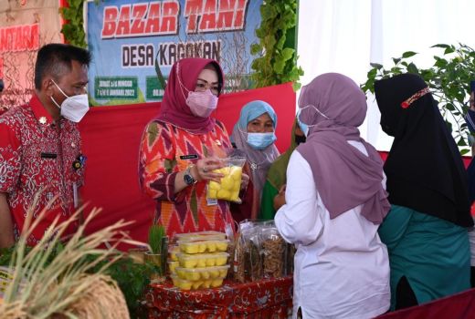 Jos! Antisipasi Tengkulak, Sukoharjo Bikin Bazar Produk Tani - GenPI.co JATENG