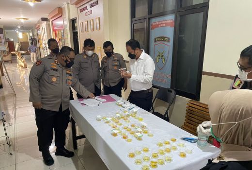 Waduh! Anggota Polres Wonogiri Dites Urine Dadakan, Ini Hasilnya - GenPI.co JATENG