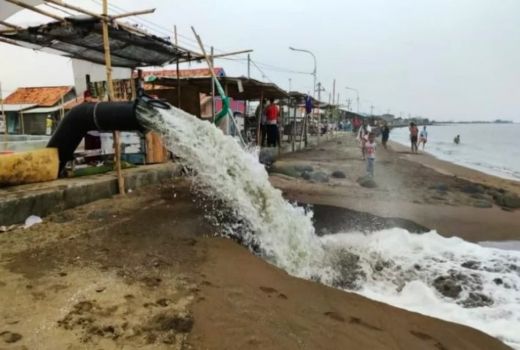 Atasi Banjir di Kota Pekalongan, Lima Pompa Dibangun Tahun Ini - GenPI.co JATENG