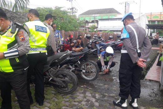 Tak Ditilang, Ini Cara Polrestabes Semarang Atasi Knalpot Brong - GenPI.co JATENG