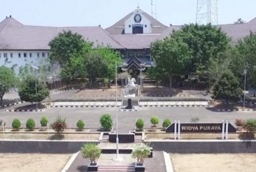 Begini Enaknya Kuliah di Undip, Lulus Cepat Dapat Kerja Lho! - GenPI.co JATENG