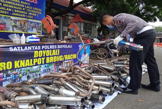 Polres Boyolali Sita 300 Knalpot Brong, Pengguna Mayoritas Remaja - GenPI.co JATENG