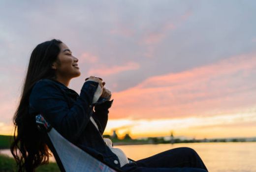 Hati-Hati, Toxic Positivity Bisa Berbahaya Bagi Kesehatan Mental - GenPI.co JATENG