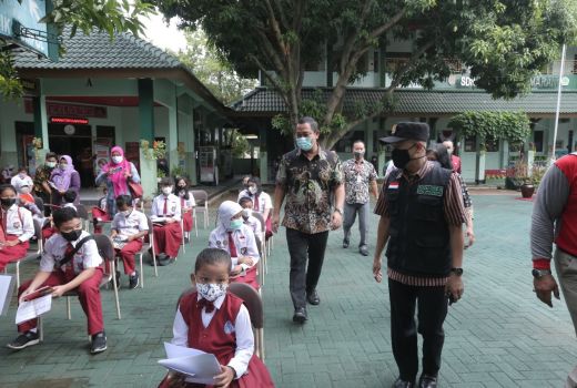 Top! Vaksin Anak Usia 6-11 Tahun di Kota Semarang Kelar - GenPI.co JATENG