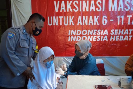 Binda Jateng Genjot Vaksinasi di 13 Daerah, Target 19.000 Orang - GenPI.co JATENG