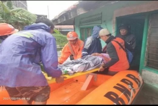 Syukurlah, Warga Kota Pekalongan yang Ngungsi Gegara Banjir Sehat - GenPI.co JATENG