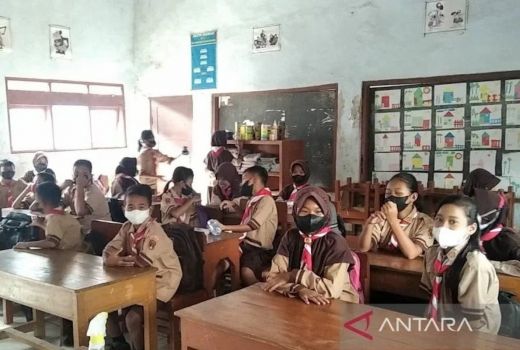 PTM di Rembang Masih Menerapkan 50 Persen Kapasitas, Kok Bisa? - GenPI.co JATENG