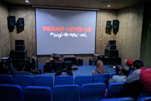Aktivitas Merapi Turut Kerek Peminat Ketep Pass Volcano Theater - GenPI.co JATENG