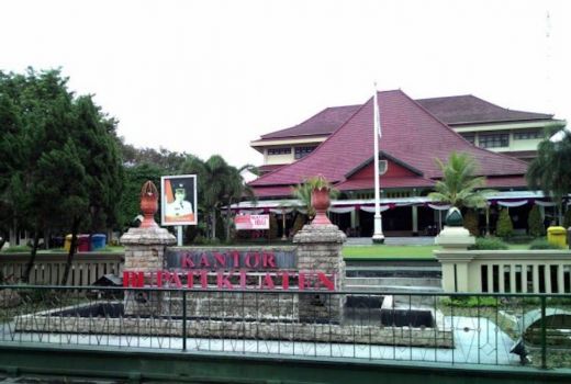 Klaten Terapkan TTE, Prioritaskan Dokumen Risiko Rendah - GenPI.co JATENG