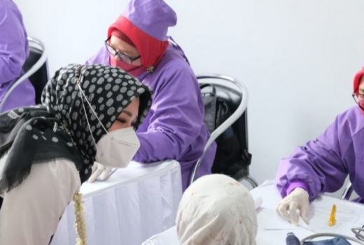 Vaksin Booster di Klaten Baru Capai 2,5%, Ayo Gas Pol Bu Bupati! - GenPI.co JATENG