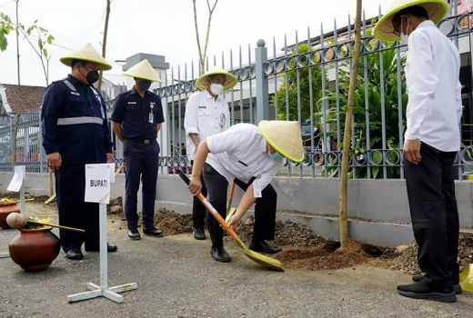 Keren! KAI Daop 5 Purwokerto Lakukan Penghijauan di 4 Stasiun - GenPI.co JATENG
