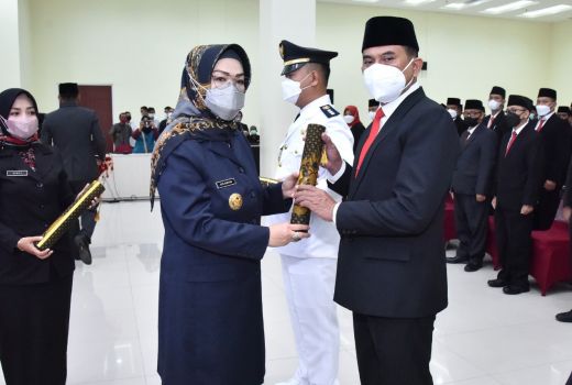 129 Pejabat di Pemkab Sukoharjo Dilantik, Bupati Beri Pesan Tegas - GenPI.co JATENG