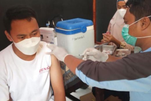 Batang Mulai Vaksinasi Booster, Fokus Lansia & Pelayan Publik - GenPI.co JATENG