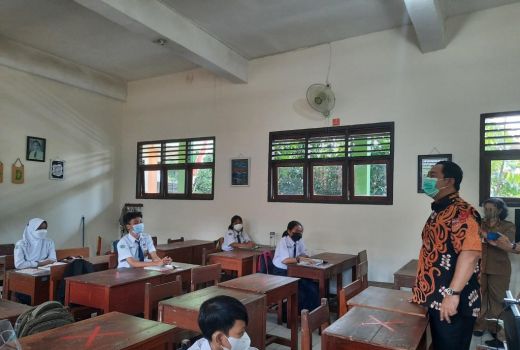 Pengumuman! PTM di Kota Semarang Dihentikan Mulai Hari Ini - GenPI.co JATENG