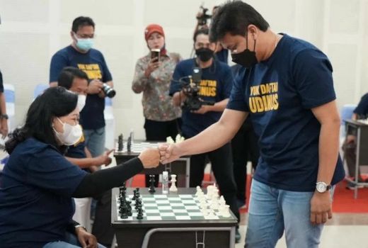 1.500 Peserta Ikuti Turnamen Catur Internasional Udinus Semarang - GenPI.co JATENG