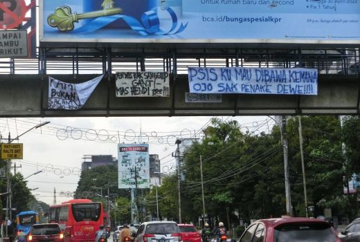 Begini Cara Protes Suporter Gegara PSIS Tak Pernah Menang - GenPI.co JATENG