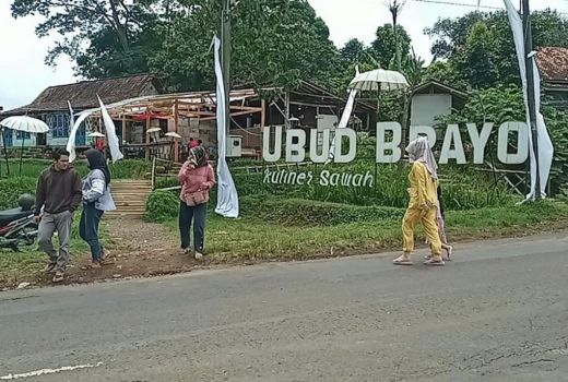 Menikmati Sensasi Batang Rasa Bali, Yuk Main ke Ubud Brayo - GenPI.co JATENG