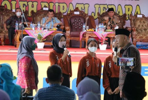 Pendidikan Karakter Turut Gali Potensi Siswa, Ini Tugas Guru - GenPI.co JATENG