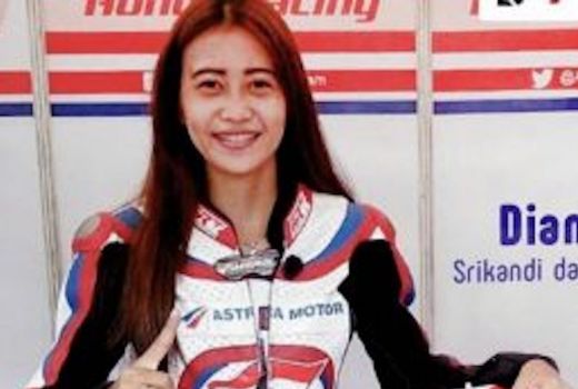 Ikut Race di Jogja, Pembalap Putri Karanganyar Pamit Wakil Bupati - GenPI.co JATENG
