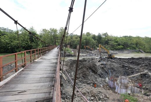 Kabar Baik! Proyek Jembatan Kaca Tinjomoyo Semarang Dilanjutkan - GenPI.co JATENG