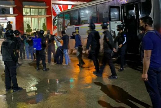 11 Napi Bandar Narkoba Dipindah Lapas Nusakambangan, Ada Apa? - GenPI.co JATENG