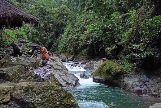Menikmati Jernihnya Sungai Welo di Pekalongan, Bisa Susur Sungai! - GenPI.co JATENG