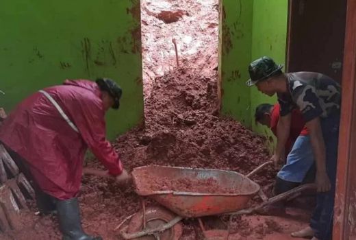 Duh! Jateng Siaga Bencana, Begini Kondisi Longsor di Wonosobo - GenPI.co JATENG