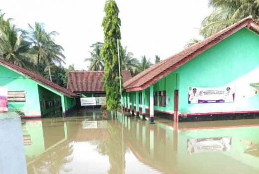 Musibah Banjir Rendam 12 Desa di Purworejo, Semoga Lekas Surut - GenPI.co JATENG