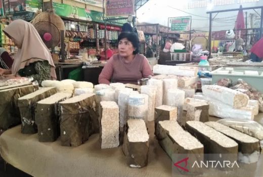 Duh! Kedelai Impor di Kudus Rp12.000/Kg, Produksi Tempe Dikurangi - GenPI.co JATENG