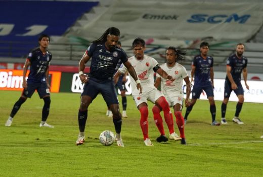 Waduh! Pindah ke PSIS, Kontrak Fortes di Arema FC Belum Berakhir - GenPI.co JATENG