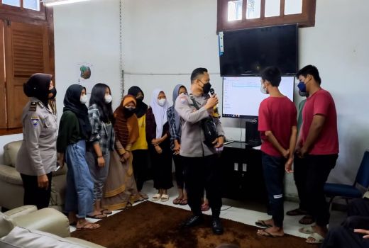 Lempar Batu ke KA, 14 Remaja di Solo Diciduk - GenPI.co JATENG