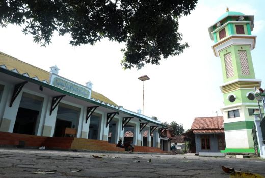 Masjid Jami Aulia Konon Tertua di Pekalongan, Umurnya 400 Tahun - GenPI.co JATENG