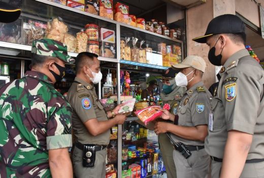 Hati-Hati Bu! Ada Makanan Kedaluwarsa di Pasar Raya Salatiga - GenPI.co JATENG