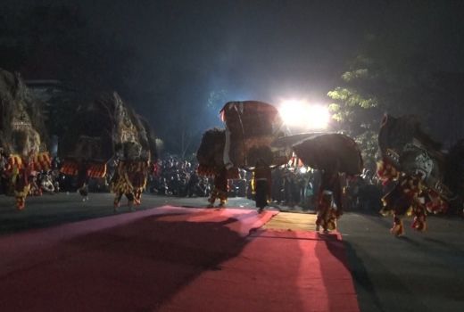 Seniman Temanggung Orasi Tolak Klaim Reog Ponorogo Milik Malaysia - GenPI.co JATENG