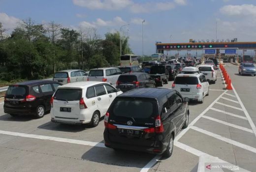 7,5 Juta Kendaraan Keluar Masuk Kota Solo Selama Mudik Lebaran - GenPI.co JATENG