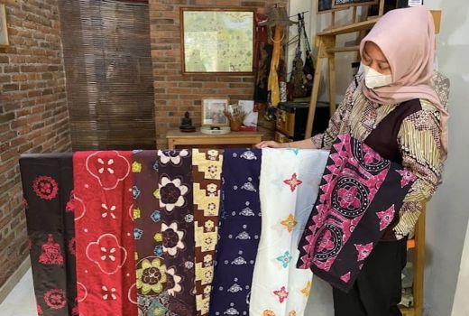 Penampakan Batik Borobudur, Inspirasi Motif dari Relief Candi - GenPI.co JATENG