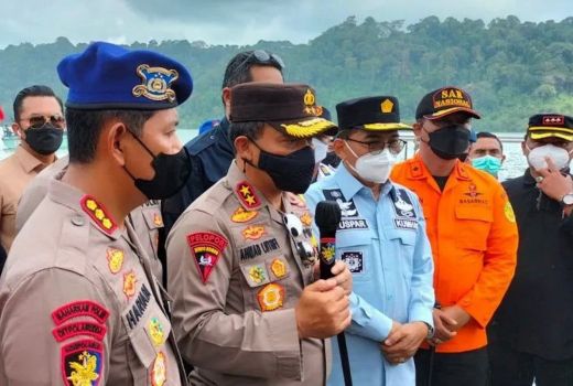 Kerugian Akibat Kebakaran di Dermaga Batre Cilacap Rp130 M - GenPI.co JATENG