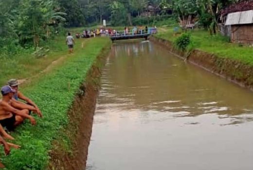 Terpeleset Saat Cuci Tangan, Bocah di Sukoharjo Meninggal Dunia - GenPI.co JATENG