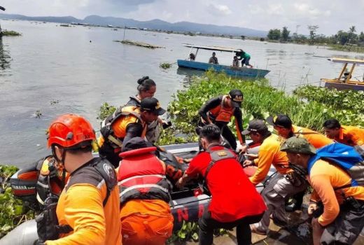 Seorang Pria Meninggal Dunia Tenggelam di Rawa Pening - GenPI.co JATENG