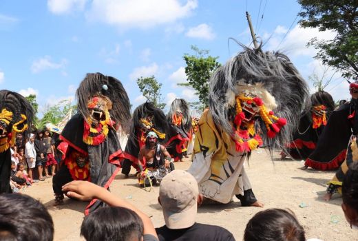 Pasar Krempyeng Blora Bangkitkan Ekonomi Lokal Saat Pandemi - GenPI.co JATENG