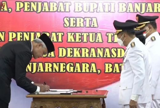 Ganjar Lantik 4 Penjabat Kepala Daerah Ini, Begini Tugasnya - GenPI.co JATENG