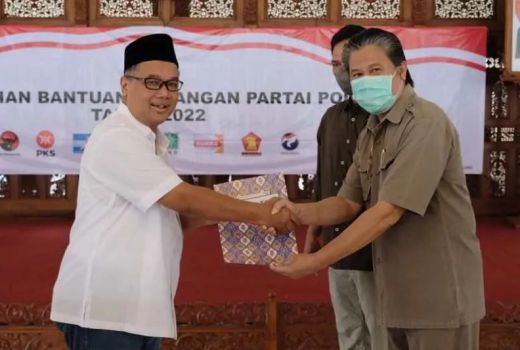8 Parpol Kota Magelang Terima Bankeu Senilai Rp 568,199 Juta - GenPI.co JATENG