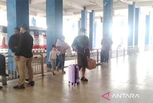 Pelaku Pungli di Terminal Tirtonadi Dipecat, Ternyata Dia - GenPI.co JATENG