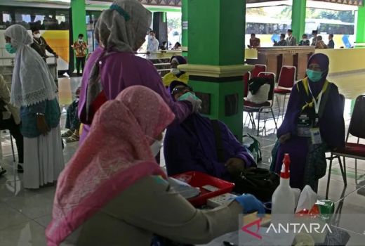 Waduh! Jemaah Haji Asal Debarkasi Solo Positif Covid-19 Bertambah - GenPI.co JATENG