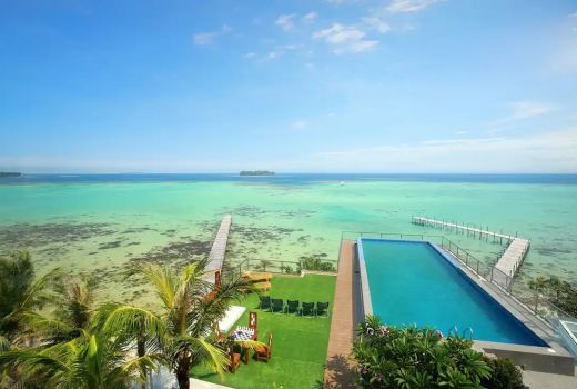 5 Rekomendasi Hotel di Jepara, Ada Pemandangan Pantai - GenPI.co JATENG