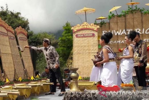 Ruwat Rigen, Tradisi Petani Tembakau di Temanggung Jelang Panen - GenPI.co JATENG