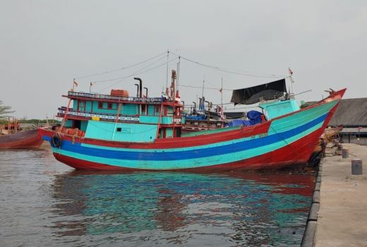 Kapal Nelayan Tenggelam di Perairan Karimunjawa, 5 Orang Tewas - GenPI.co JATENG