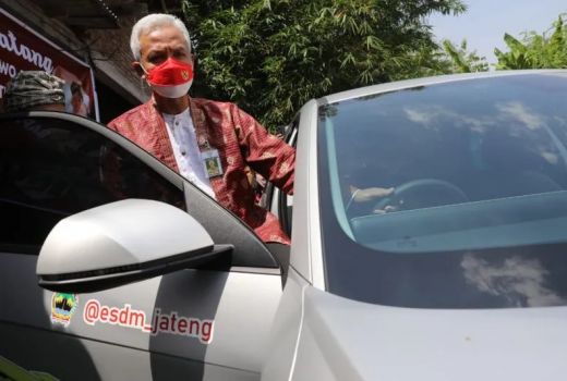 Solo dan Salatiga Tak Anggarkan Pengadaan Mobil Listrik untuk Kendaraan Dinas, Ini Kata Ganjar - GenPI.co JATENG